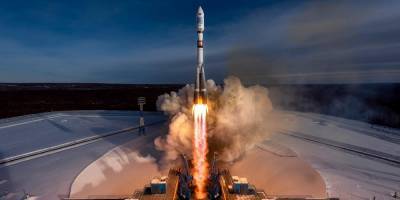 Роскосмос показал новый облик ракеты "Союз" - ruposters.ru - Москва