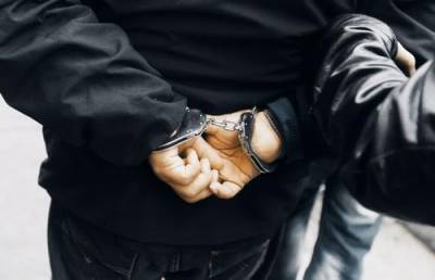 Задержан за интернет. В Екатеринбурге арестовали человека, подозреваемого в посещении запрещённых сайтов - argumenti.ru - Екатеринбург