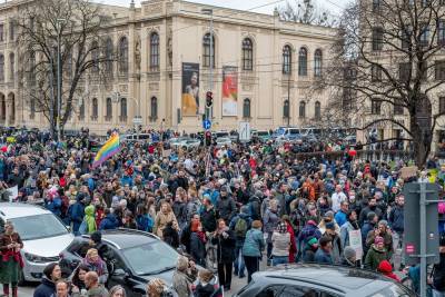 COVID-19 в мире: ситуация ухудшается, страны ужесточают карантин - inform-ua.info - Англия - Бразилия