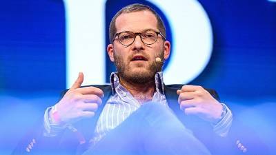 Шеф-редактор Bild отстранен от работы после обвинений в харассменте - iz.ru