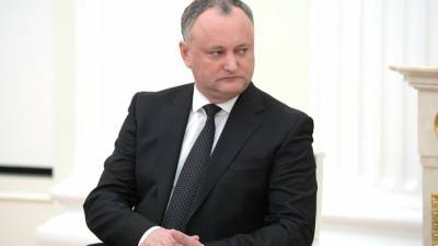 Майя Санду - Игорь Додон - Экс-президент Молдавии считает опасным введение режима ЧП в стране - riafan.ru - Молдавия