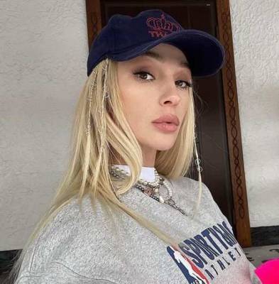 Анастасия Ивлеева - Алла Пугачева - Ксения Собчак - Максим Галкин - Николай Басков - Филипп Киркоров - Регина Тодоренко - Фанаты назвали юбилей Насти Ивлеевой «сатанинским шабашем» - actualnews.org
