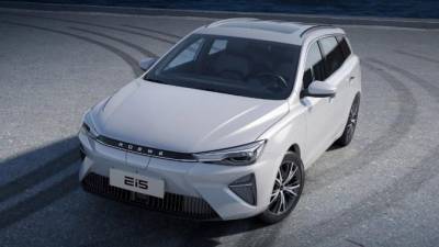 Обновлён электрический универсал Roewe Ei5 - usedcars.ru
