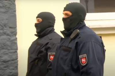 Власти Германии нечаянно выплатили пособия террористам - mk.ru