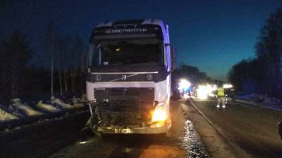 Валерий Горелых - Под Екатеринбургом произошло смертельное ДТП - runews24.ru - Екатеринбург - Тюмень - Свердловская обл.