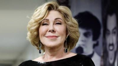 Любовь Успенская - «Ем много»: Любовь Успенская раскрыла секрет своей действенной диеты - 5-tv.ru