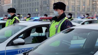 Иномарка врезалась в патрульную машину во Владивостоке, погиб инспектор ДПС - polit.info - Владивосток