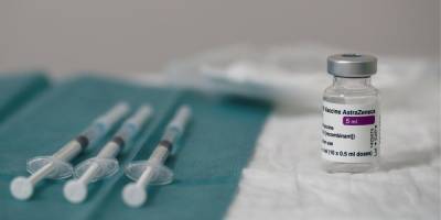 Benoit Tessier - Нидерланды приостановили использование COVID-вакцины AstraZeneca - nv.ua - Норвегия - Дания - Голландия