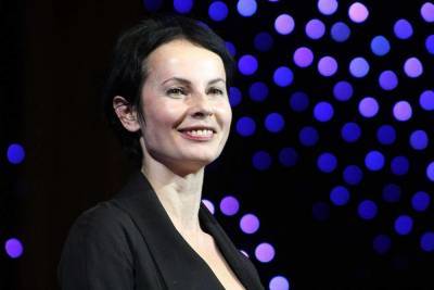 Ирина Апексимова - Ирина Апексимова: Мечтаю достигнуть звания Заслуженного артиста РФ для прибавки к пенсии - actualnews.org