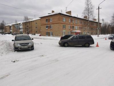 В Ухте мужчина растянул связки в ДТП - bnkomi.ru - респ. Коми