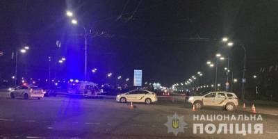 Смертельное ДТП в Киеве: пьяный водитель внедорожника въехал в легковушку на светофоре, погибли два человека - nv.ua - Киев - район Деснянский