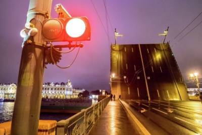 Технологические разводки мостов начинаются в Петербурге - interfax-russia.ru - Санкт-Петербург - территория Мостотрест - Петербург