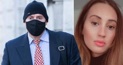 На жителя Англии подали в суд после того, как он заставил дочь подписать обязательство не толстеть до смерти - enovosty.com - Англия - Того