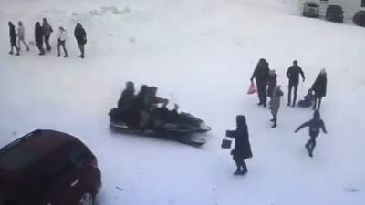 Снегоход сбил девочку после масленичных гуляний в Свияжске - vesti.ru - Свияжск