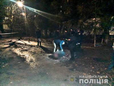 В Николаеве мужчина зарезал друга за 100 гривен - news.bigmir.net - Николаев