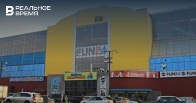 В соцсетях пожаловались на избиение посетителя охранником FUN24 в Казани - realnoevremya.ru - респ. Татарстан - Казань