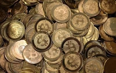 Биткоин после рекордного роста перешел к снижению - korrespondent.net - Киев