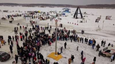 В Спутнике весело проводили зиму на Масленицу - penzainform.ru - Спутник