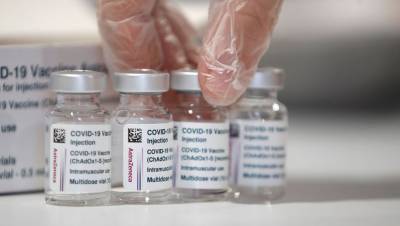 В Норвегии врач умер после вакцинации AstraZeneca - gazeta.ru - Норвегия - Голландия - Осло