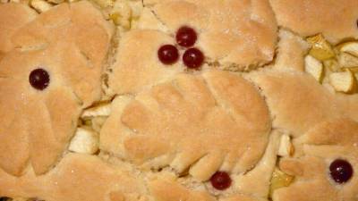 Яблочный пирог с ягодами - skuke.net