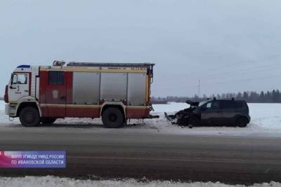 В Ивановской области несовершеннолетние дети получили травмы в ДТП с участием машины МЧС - mkivanovo.ru - Иваново - Ивановская обл.