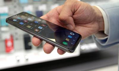 Компания Apple согласилась предустанавливать российские приложения на свои устройства - og.ru