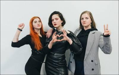 «Бояться нет смысла». Три сестры из Витебска — о протестах, сутках и переменах - naviny.by - Витебск