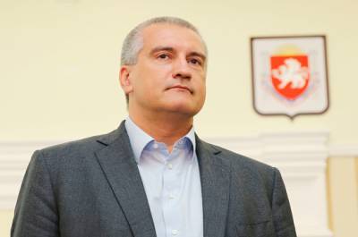 Сергей Аксенов - Аксёнов призвал ужесточить законодательство о сносе незаконных построек - pnp.ru - Крым