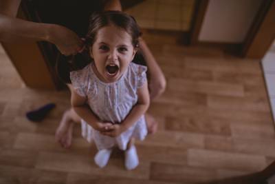 Почему у ребенка возникает агрессивное поведение: как проявляется - 24tv.ua
