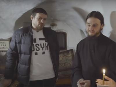 Виктор Медведчук - Александр Усик - Оксана Марченко - "Вышла какая-то глупость". Усик прокомментировал участие в фильме жены Медведчука - gordonua.com - Киев