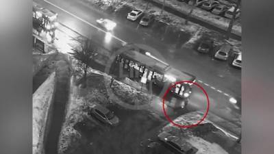 Полицейский сбил школьника на служебном автомобиле - piter.tv - Москва