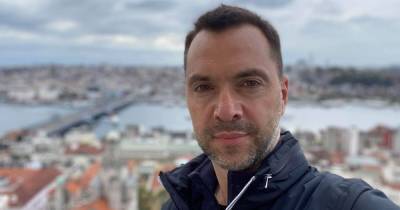 Алексей Арестович - Арестович послал "на **й" пользователя соцсети, который попросил перевести пост на украинский (ФОТО) - dsnews.ua - Украина