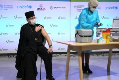 Леонид Барац - Борис Стругацкий - Религиозные лидеры Украины публично вакцинировались от коронавируса - kp.ua - Киев
