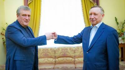 Александр Беглов - Игорь Васильев - Петербург готов помочь Кировской области лекарствами и медтехникой - dp.ru - Санкт-Петербург - Кировская обл.