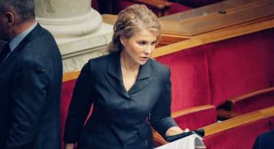 Пользователи Сети одобрили новый имидж Тимошенко - lenta.ua
