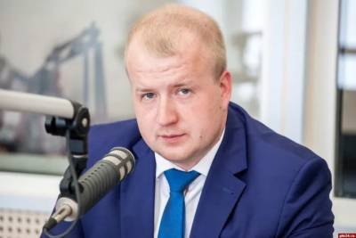 Борис Елкин - Стала известна причина задержек псковских самолётов - mk-pskov.ru - Москва - Калининград - Псковская обл. - Псков