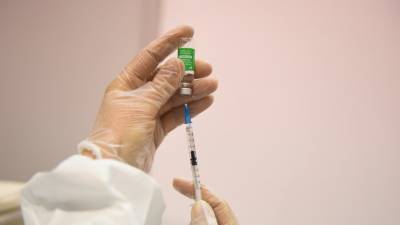 ЕМА продолжит оценку возможных побочных эффектов вакцины AstraZeneca - russian.rt.com - Англия