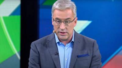 Андрей Норкин - Норкин довел студию до истерики анекдотом про "мокрую и обгоревшую" женщину - nation-news.ru