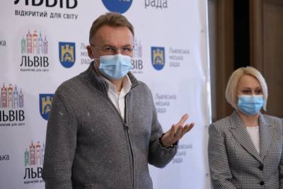 Андрей Садовый - Во львовском медуниверситете обустроят дополнительные ковидные кровати, – Садовый - 24tv.ua - Львов