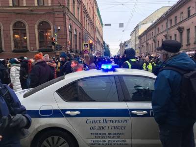 Алексей Навальный - Депутата-«колясочницу» из СПб допросили по делу о перекрытии дорог на акции 23 января - znak.com - Санкт-Петербург