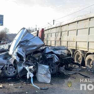 В ДТП в Одесской области погибли две 17-летние девушки. Фото - reporter-ua.com - Одесская обл.