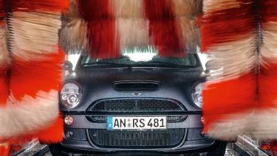 Повредили автомобиль на автомойке? Как получить компенсацию - germania.one - Берлин