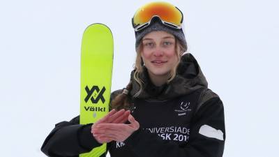 Анастасия Таталина - Анастасия Таталина принесла России первое золото ЧМ в «биг-эйре» - mir24.tv