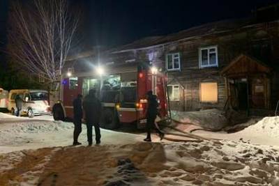 Четверо детей погибли при пожаре в российском жилом доме - lenta.ru - Красноярский край - Уфа - Лесосибирск