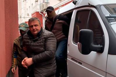 Украинская разведка прокомментировала задержание шпиона в Крыму - lenta.ru - Киев - Крым