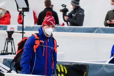 Александр Большунов - Большунов рассказал, по какой причине отказался разговаривать с журналистами после 4-го места в спринте на ЧМ - sport.ru