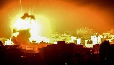Израиль атаковал оружейный склад сирийской армии вблизи Дамаска - lenta.ua - Сирия - Дамаск - Израиль - Сана