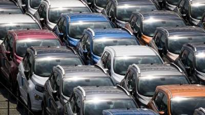 Россия в январе-феврале на 3,3% нарастила выпуск легковых автомобилей - delovoe.tv - Россия