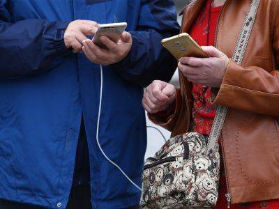 Екатеринбуржцы борются против установки очередной вышки сотовой связи на Уралмаше - kasparov.ru - Екатеринбург