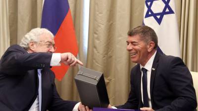 Дмитрий Песков - Габи Ашкенази - Израиль может возобновить авиасообщение с Россией через несколько недель - m24.ru - Москва - Тель-Авив